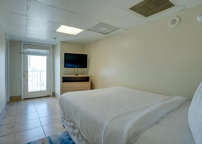 Paradise Plaza Hotel 3*